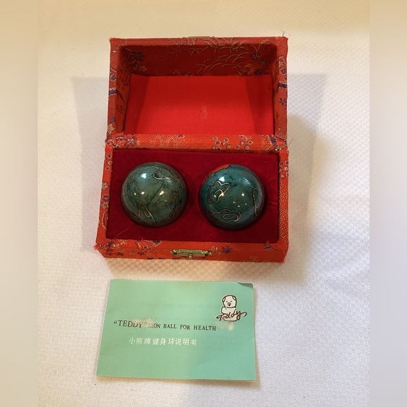 Vintage Chinese Cloisonné Ball Set of 2 In Box - Picture 2 of 6